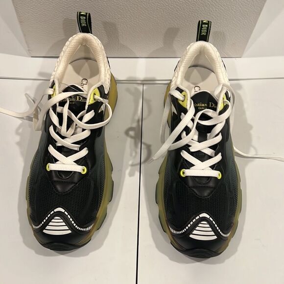 Brand new Dior sneakers with box - Picture 1 of 5
